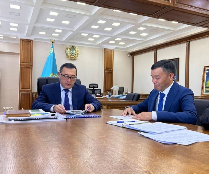 Марат Султангазиев встретился с директором Палаты предпринимателей Алматинской области Куандыком Чункуновым